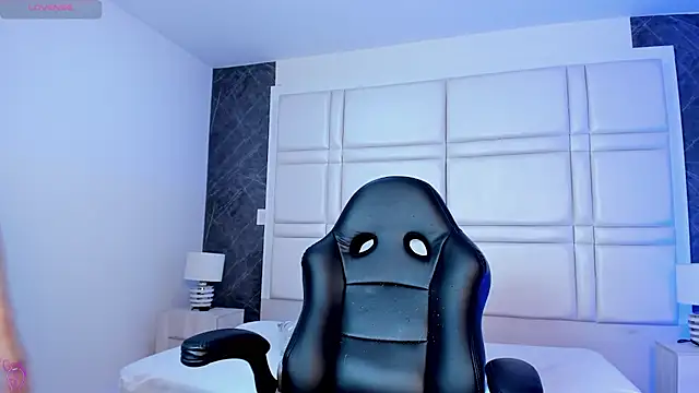 charlottewhitte's Live XXX Chat