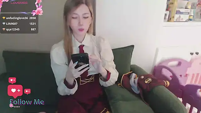 whitecat13 – Naživo XXX chat