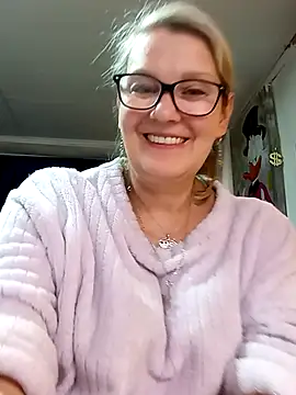 irinamaux Chat XXX live