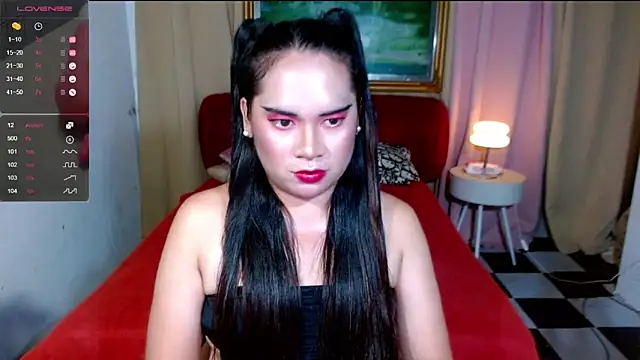 HugeCumRainSamantha 在線直播表演