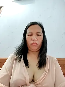 Chat XXX en directo de Clinic_139