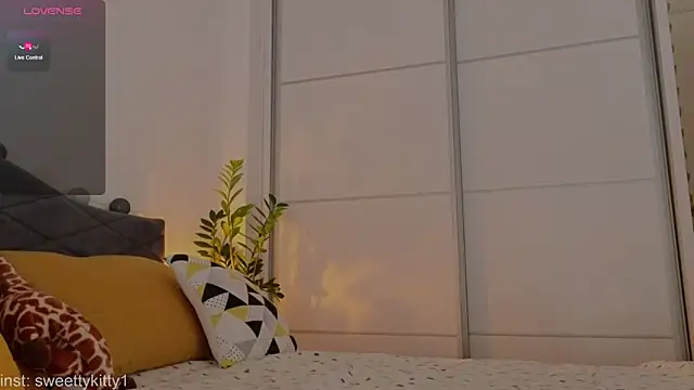 sweettykitty Obrolan Langsung XXX