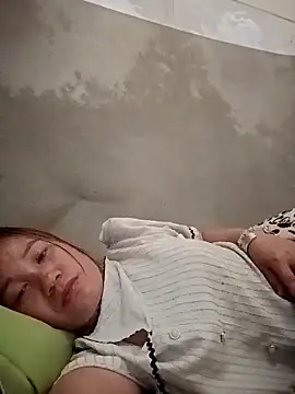 cutebobi: απευθείας συνομιλία ΧΧΧ