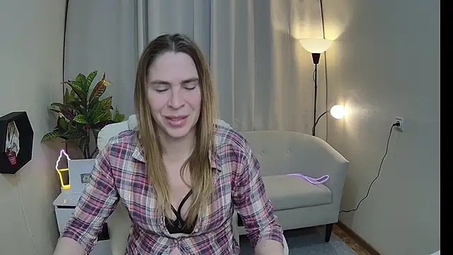 TessaDaybreak's Live XXX Chat