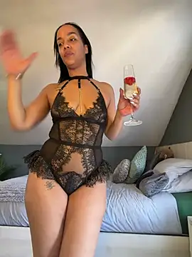 Saskia_xx's Live Chat Room