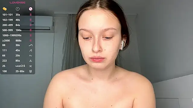 Онлайн чат XXX LoryMusetti