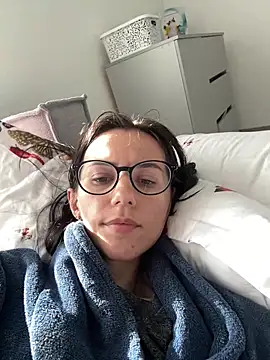 olivia_vi – Live XXX-chat