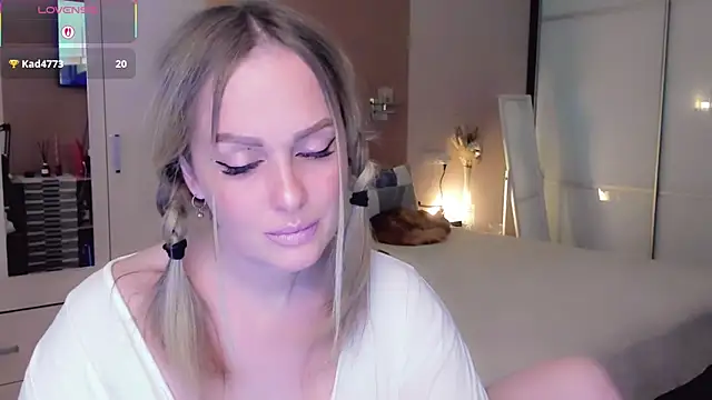 Libby_Nora Adlı Modelin Canlı XXX Sohbeti