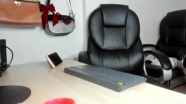 alma_fenixn Live XXX chat