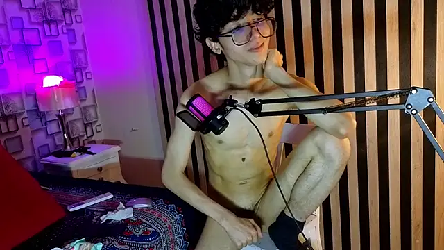 Chat +18 de Twink_Sebas7 ao vivo