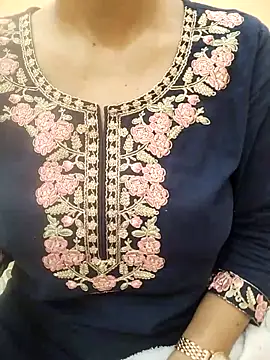 Rising_Queen Live XXX-chat