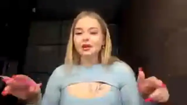 MiaLiluna Webcam show