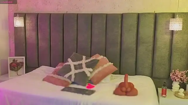 Chatroom XXX en direct de SofiaCortes4