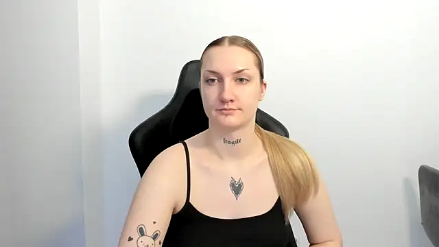 Chatroom XXX en direct de AlexaTease