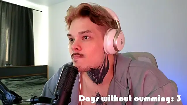 XXX chat uživo modela DENIS_HERE