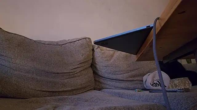 XXX chat uživo modela phranof_