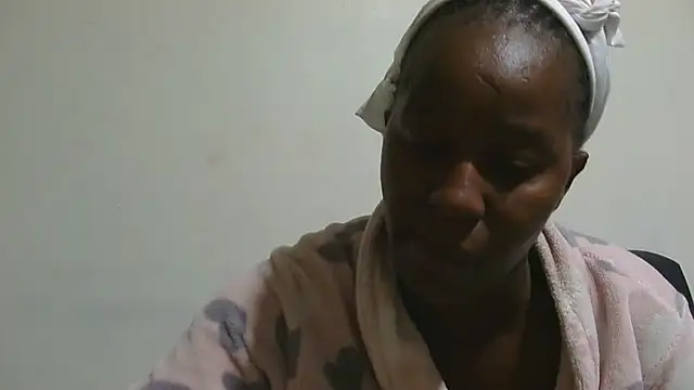 XXX chat uživo modela sluttylaura21