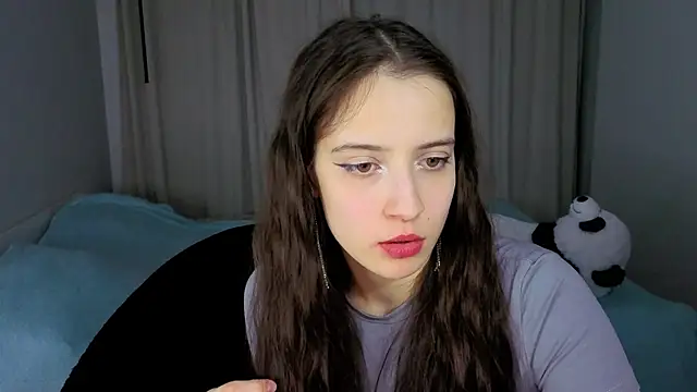 Chat +18 de Alyssa_Wh1te ao vivo