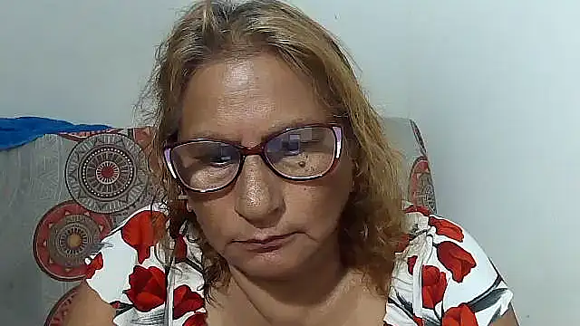 Chat XXX en directo de charrysexy1