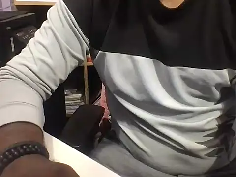 KingCobra_07 Live XXX Chat