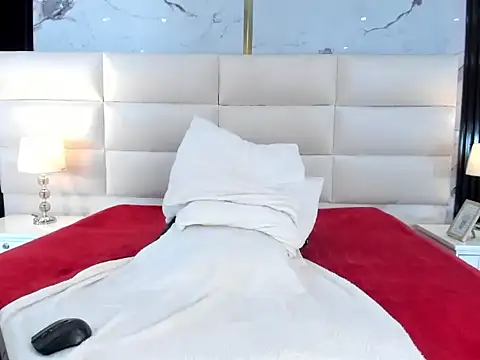 Chat XXX ao vivo de Lucy_Vegas