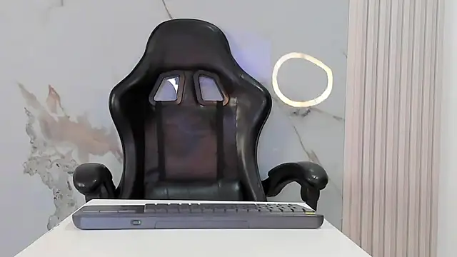 Chatroom XXX en direct de BridgetRodriguez