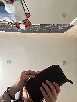 Lolaley2 现场XXX聊天