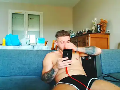 Elkafit28 Webcam Show