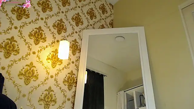 Živý XXX chat KARATIBBY_COX