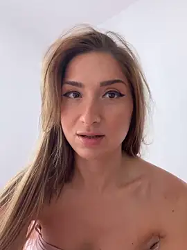 Chatroom XXX en direct de StracciaStella-