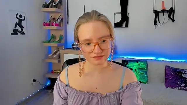 แชท XXX สดของ NancyHottie