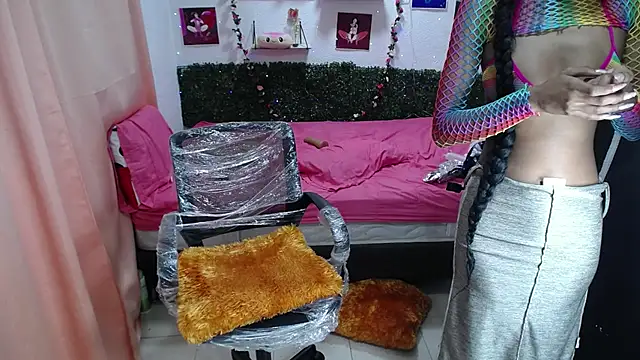 แชท XXX สดของ thianahorny