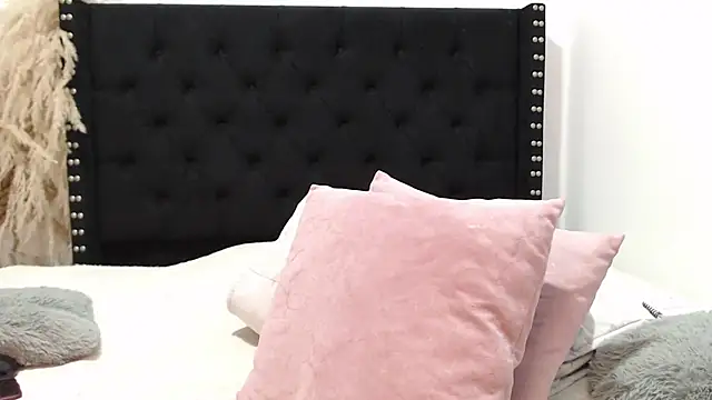 Alhana-miller's Live XXX Chat