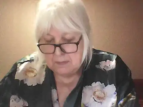 Alexia64231 现场XXX聊天