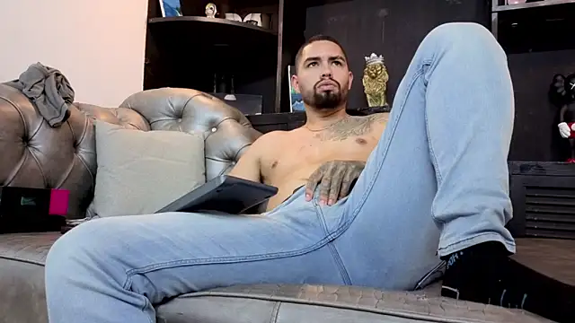 Chat +18 de matteosantos ao vivo