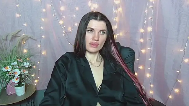 Czat XXX na żywo – MilaLoona