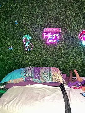 RenaThickAss' Live XXX Chat