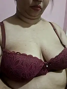 Ravina_patil1's Webcam Show