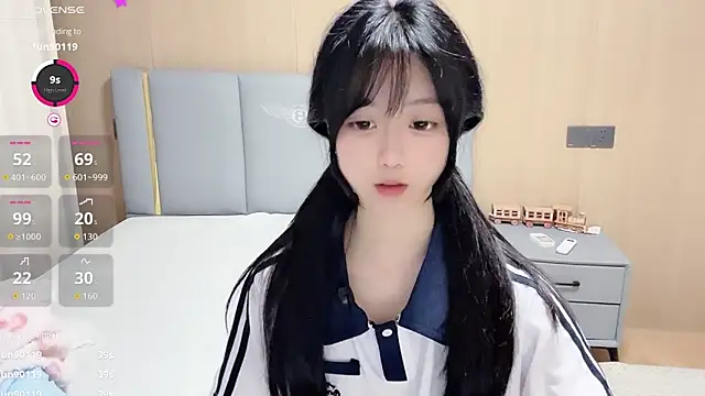 Yanyan39677 Show Webcam