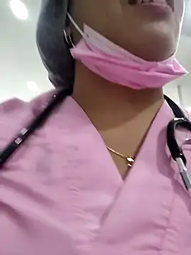 Show de Nurse_Alice-7 na webcam