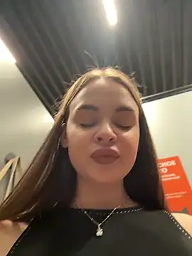 Онлайн чат XXX KristiRich