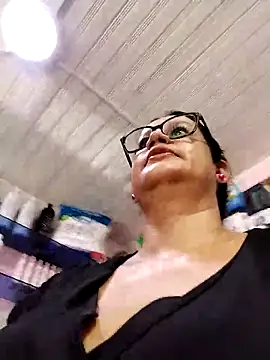 keilymadam Chat XXX in diretta