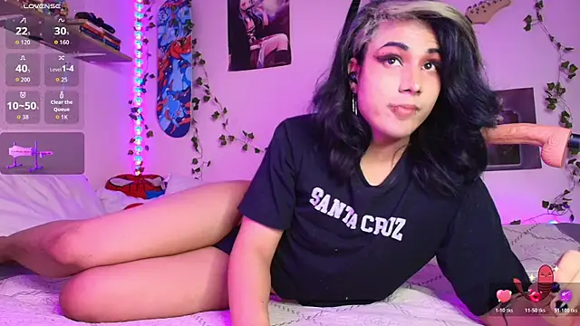 Alex_Tehir Show in webcam