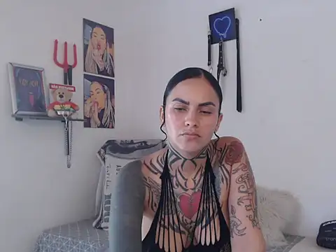 Sembang XXX Secara Langsung Perola__May