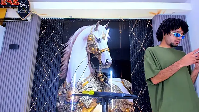 Josh_Hot_Sex Adlı Modelin Web Kamerası Şovu