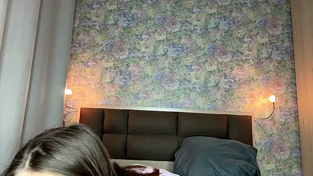 LoraDavi 现场XXX聊天