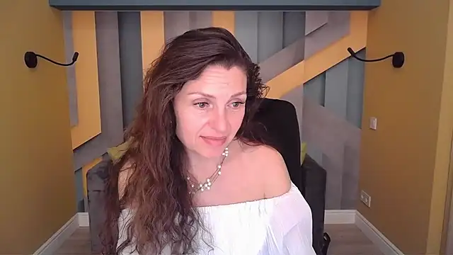 EllaLong's Webcam Show