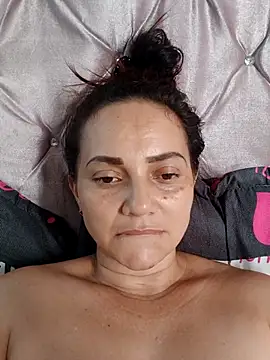 Amanda39 Adlı Modelin Canlı XXX Sohbeti