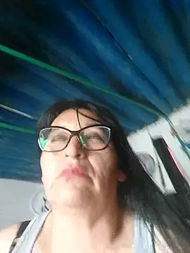 clarita_01's Live XXX Chat