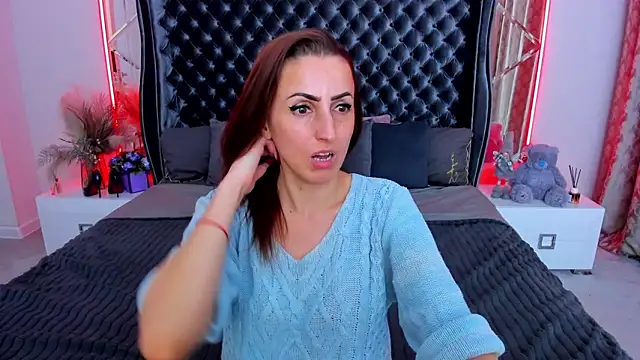 Rebecca_Diamond's Webcam Show